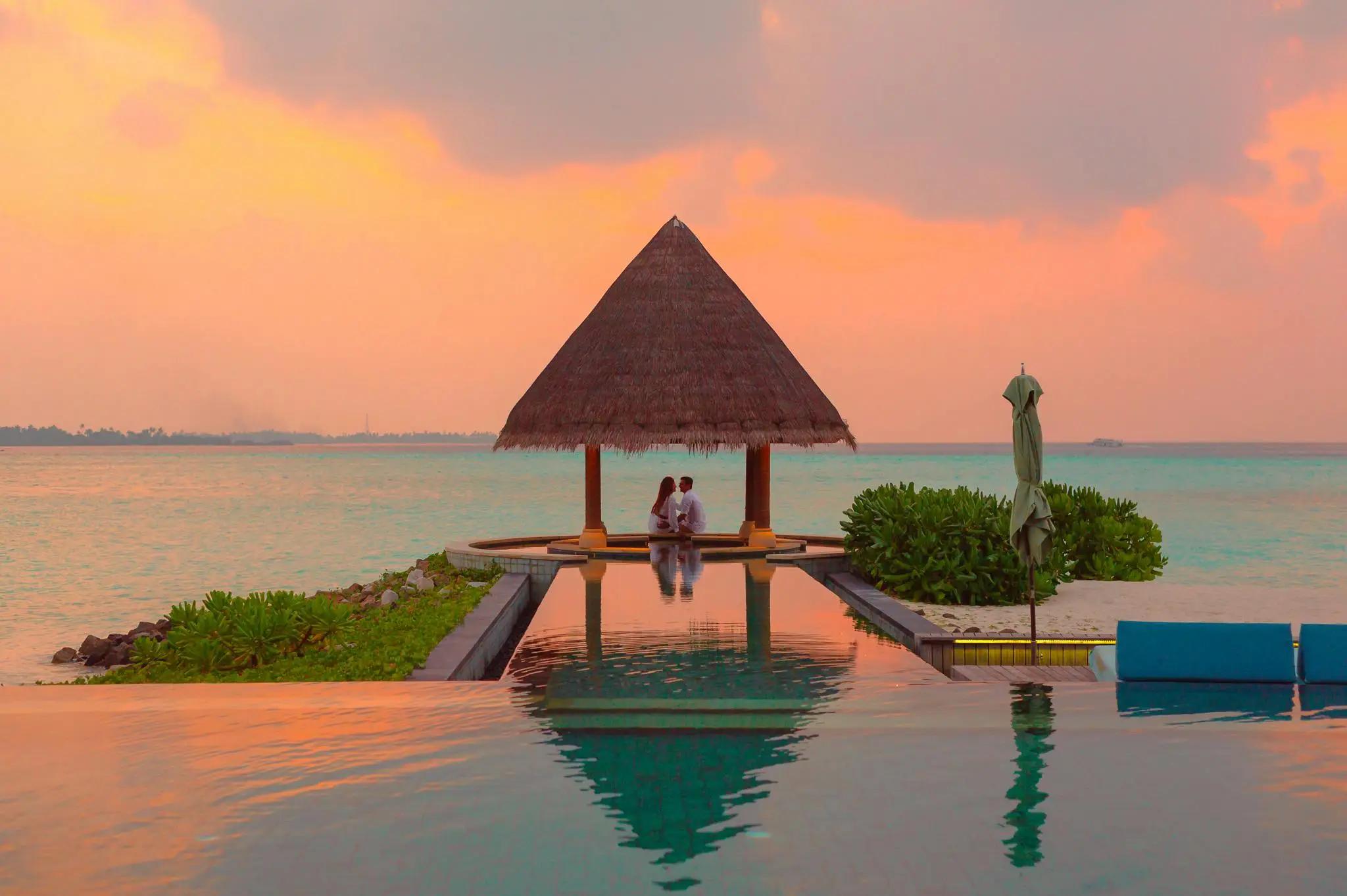 Destination Honeymoon Packing Guide: Essentials for Your Dream Romantic Getaway Image