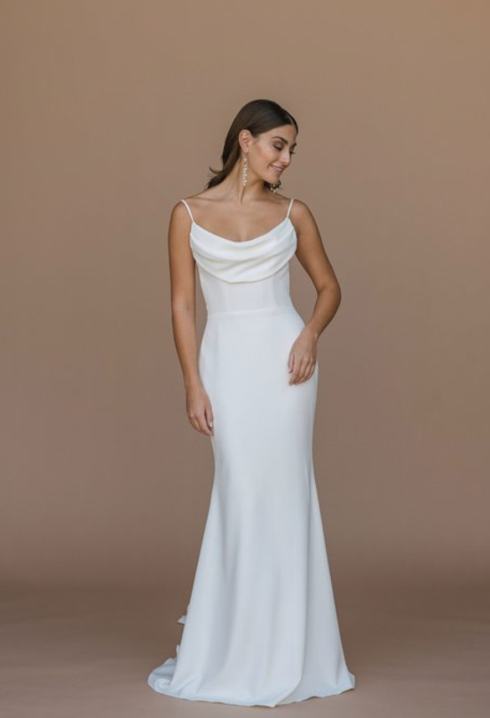 Decoding Bridal Styles: A Comprehensive Guide to Wedding Dress Silhouette Shapes. Mobile Image