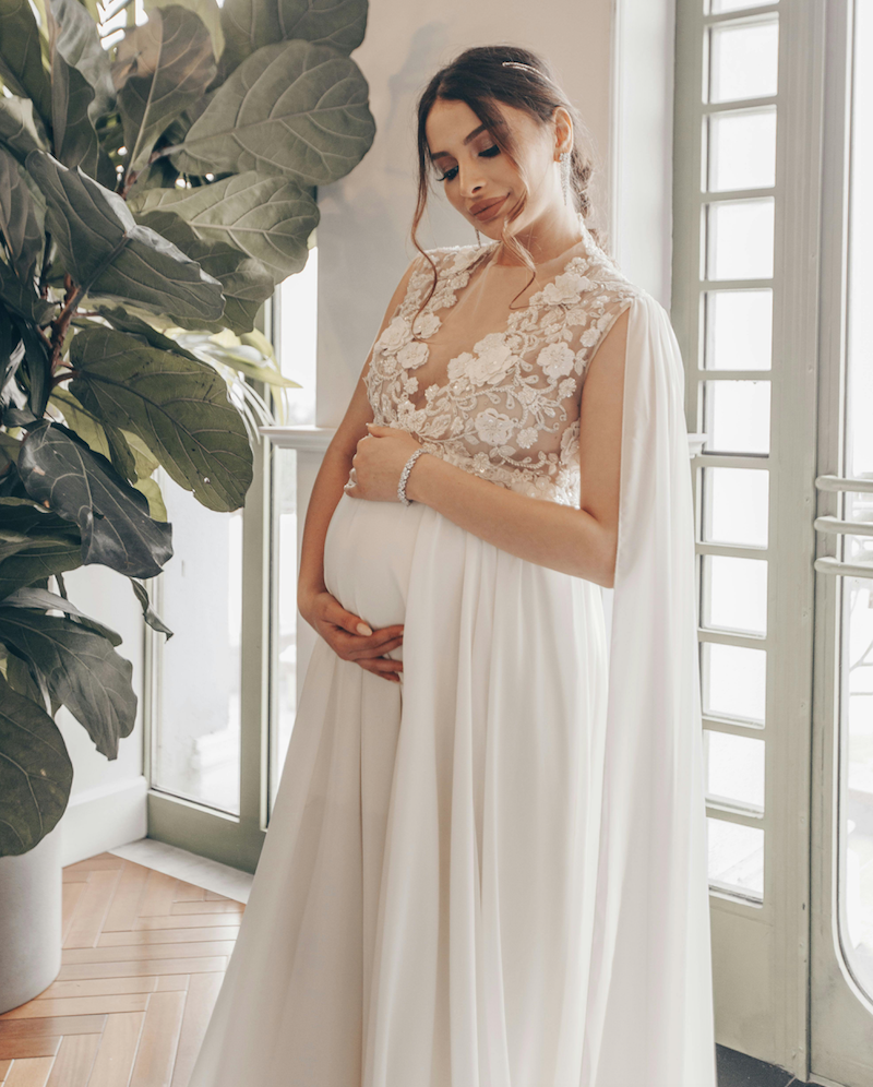 The Ultimate Guide to Maternity Bridal Gowns: Celebrate Your Pregnancy in Style. Desktop Image