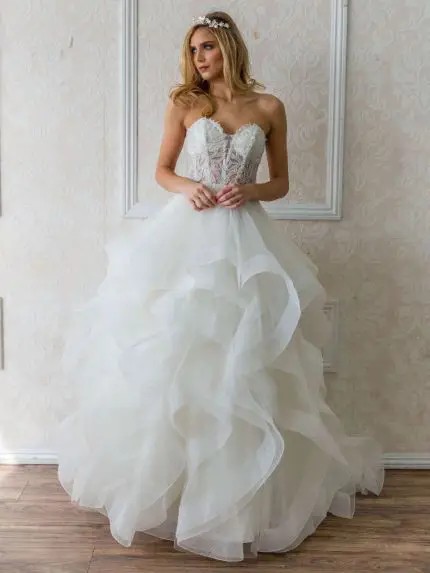 Estee Coutre Celine Ruffles