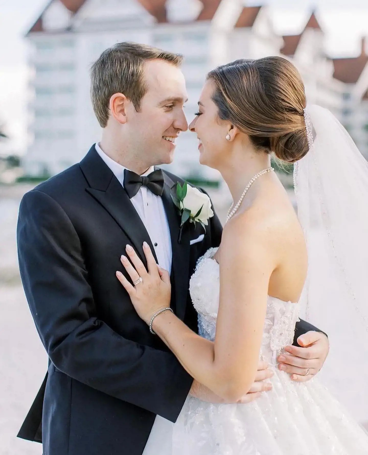 Bride: Hannah Perry
