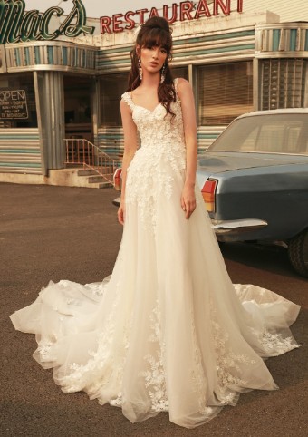 Dany Tabet Monique #0 default thumbnail