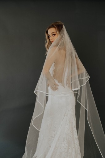 Untamed Petals Hartley Veil-Two Tier #1 default Ivory thumbnail