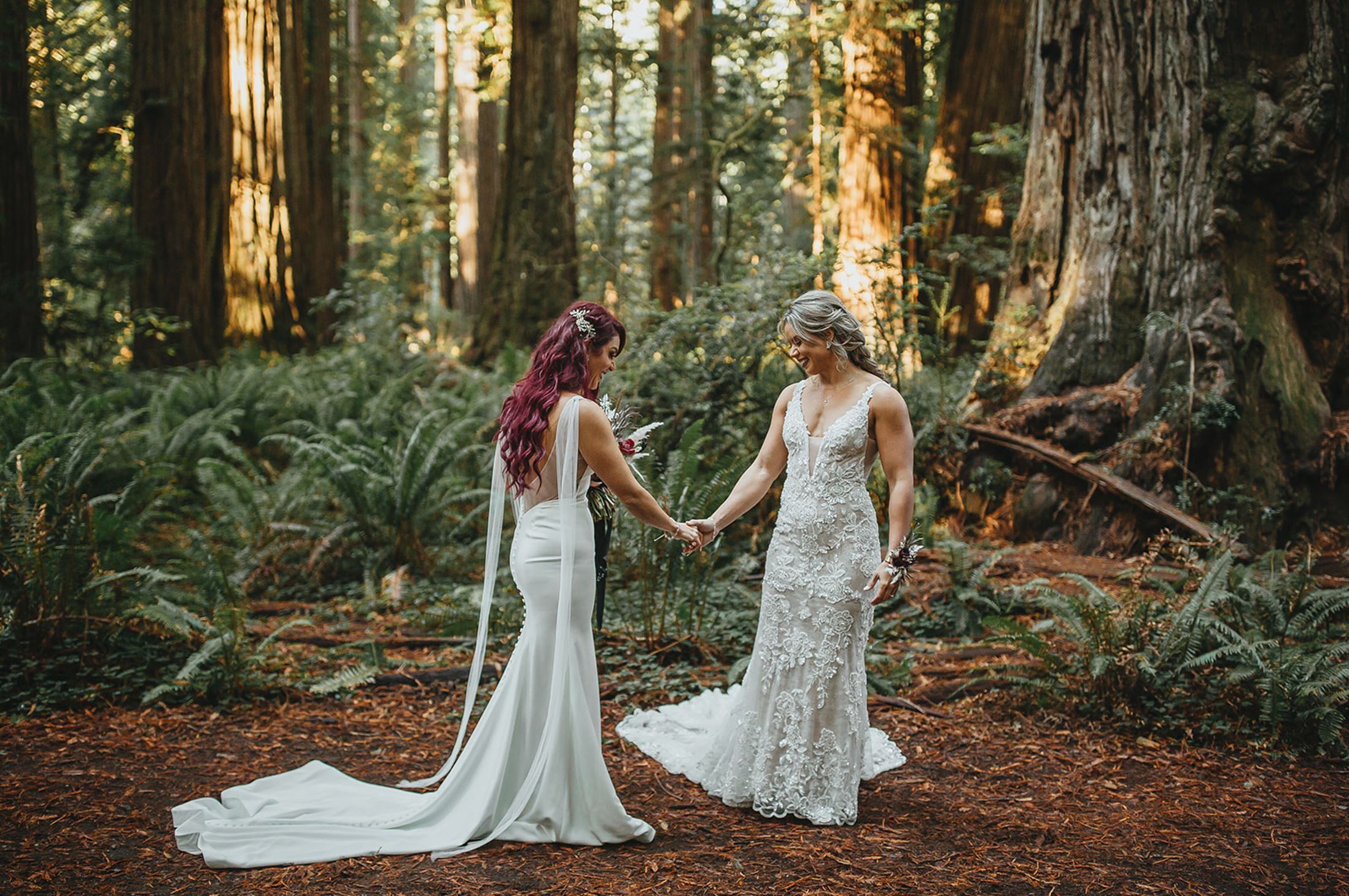 Dana Procaccini and Shannon Dickson. Mobile Image
